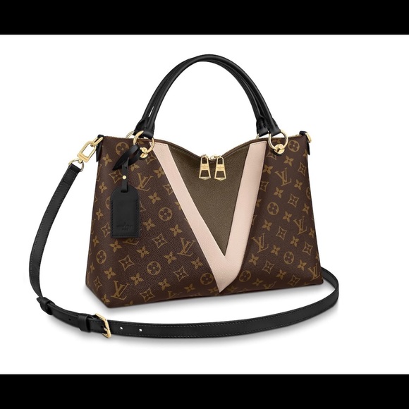 Louis Vuitton Handbags - Louis Vuitton MM V Tote